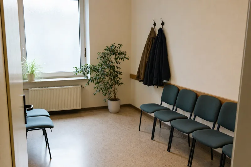 Im Jahr 2023 erkrankten 11,4 von 1.000 ungeimpften BARMER-Versicherten an Gürtelrose, bei den Geimpften waren es 4,1